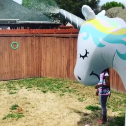 William Valentine Giant Inflatable Unicorn Yard Sprinkler 2m Tall!