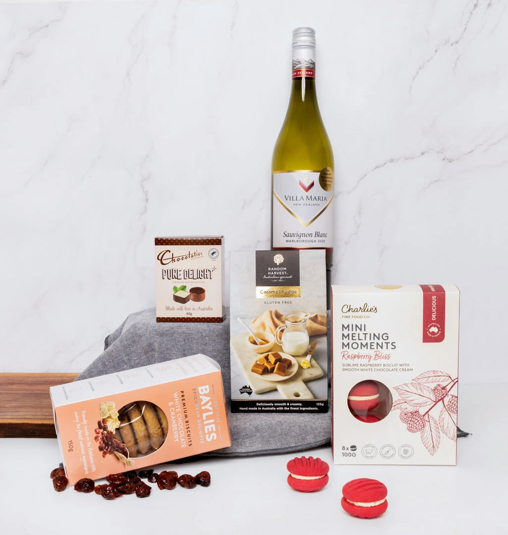 Yellow Octopus Exclusives - Hampers Executive Gifts Savvy Sweet Tooth Gift Hamper 4 Yellow Octopus Exclusives - Hampers Executive Gifts Savvy Sweet Tooth Gift Hamper