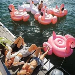 Sunnylife Giant Inflatable Pink Flamingo Float 155cm 8 Sunnylife Giant Inflatable Pink Flamingo Float 155cm