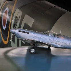 AM Living Giant Spitfire WWII Metal Fighter Plane Model 75cm Giant Products