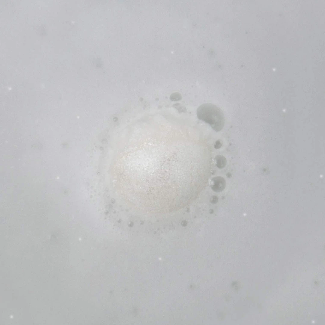 William Valentine Gifts For Sisters Gin & Tonic Scented Bath Bombs 5 William Valentine Gifts For Sisters Gin & Tonic Scented Bath Bombs