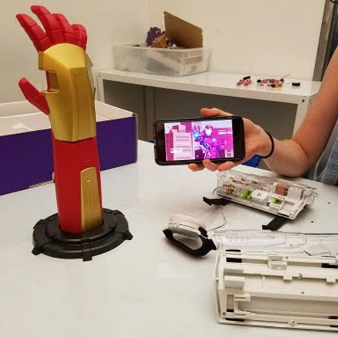 IWorld Australia Science STEM Toys LittleBits Marvel Avengers Hero Inventor Building Kit 7 IWorld Australia Science STEM Toys LittleBits Marvel Avengers Hero Inventor Building Kit