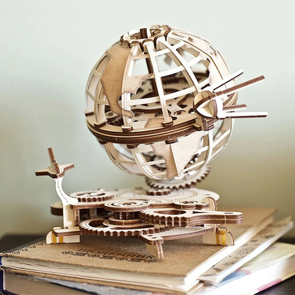 Ugears Globus Mechanical Model Kit 8 Ugears Globus Mechanical Model Kit