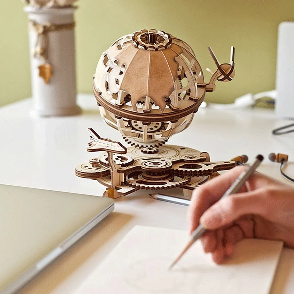Ugears Globus Mechanical Model Kit 3 Ugears Globus Mechanical Model Kit