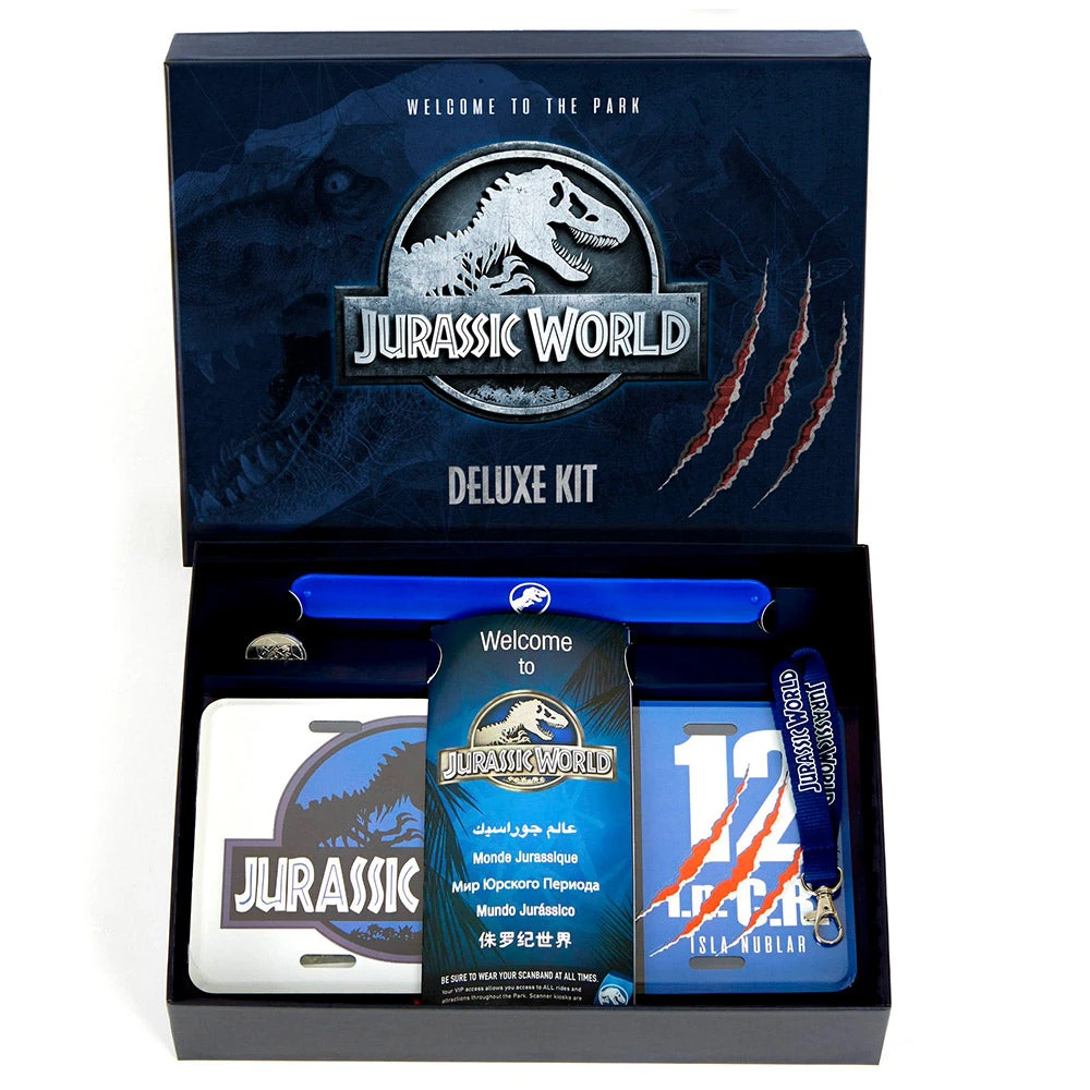 GeekX Jurassic World Deluxe Collectors Kit 4 GeekX Jurassic World Deluxe Collectors Kit